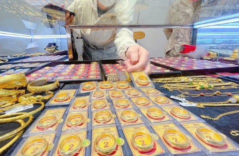 Giá vàng nhẫn 99,99 cao hơn cả vàng miếng SJC Giá vàng nhẫn 99,99 cao hơn cả vàng miếng SJC