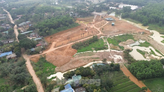 Cô giáo bị tố đánh, xưng ‘ông – tui’ với học sinh lớp 2 ở Nha Trang Cô giáo bị tố đánh, xưng ‘ông – tui’ với học sinh lớp 2 ở Nha Trang