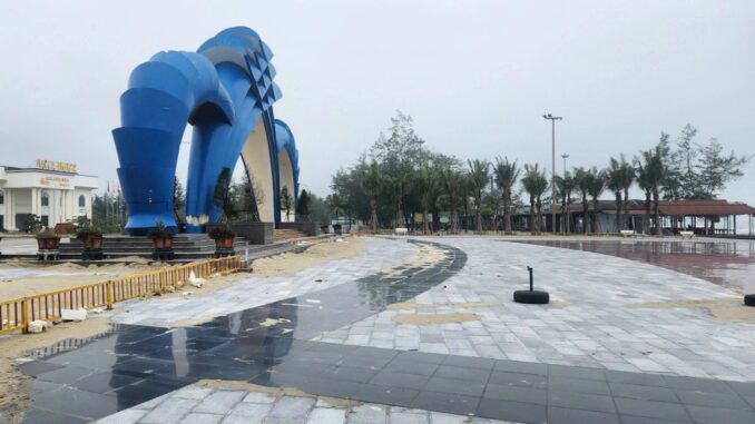 Công trình hư hỏng, nhà thầu phải bỏ tiền thay hàng trăm viên đá tự nhiên Công trình hư hỏng, nhà thầu phải bỏ tiền thay hàng trăm viên đá tự nhiên