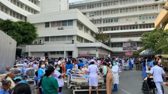 Khung cảnh chưa từng thấy tại các bệnh viện ở Thái Lan, Myanmar Khung cảnh chưa từng thấy tại các bệnh viện ở Thái Lan, Myanmar