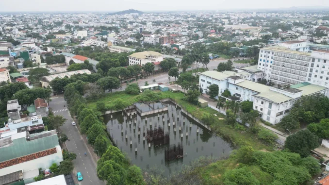 Những dự án ngàn tỷ “đắp chiếu” Những dự án ngàn tỷ “đắp chiếu”