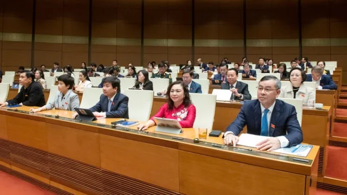 Đề xuất bỏ ‘biên chế suốt đời’ để cởi trói tư duy cho công chức, viên chức Đề xuất bỏ ‘biên chế suốt đời’ để cởi trói tư duy cho công chức, viên chức