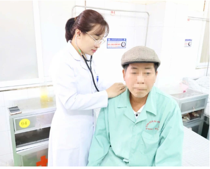 Người đàn ông 63 tuổi nh ập v iện vì men gan tăng cao do l.ạm d.ụng uống nước lá vối và xạ đen liên tục để g.iải đ.ộ.c Người đàn ông 63 tuổi nh ập v iện vì men gan tăng cao do l.ạm d.ụng uống nước lá vối và xạ đen liên tục để g.iải đ.ộ.c