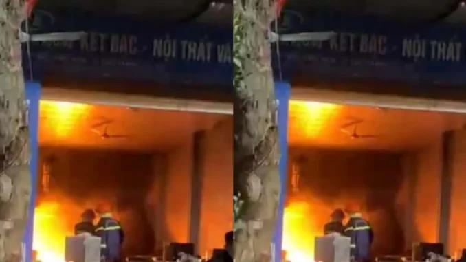 Điều tra vụ cháy 5 ngôi nhà trong đêm ở Vĩnh Phúc Điều tra vụ cháy 5 ngôi nhà trong đêm ở Vĩnh Phúc