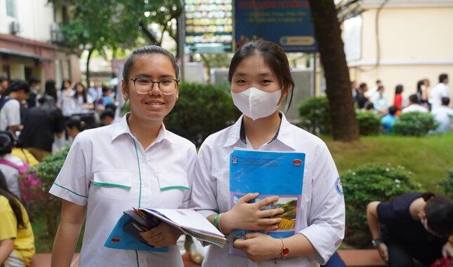 Tạm biệt mô hình trường THPT chuyên chính thức không còn phù hợp Tạm biệt mô hình trường THPT chuyên chính thức không còn phù hợp