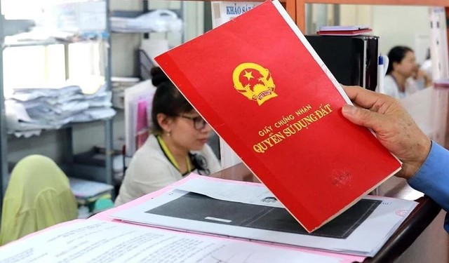 Sáp nhập tỉnh, người dân có phải cấp lại sổ đỏ? Sáp nhập tỉnh, người dân có phải cấp lại sổ đỏ?