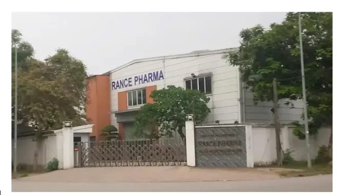 Bất ngờ về ông trùm điều hành 9 công ty sản xuất sữa giả Bất ngờ về ông trùm điều hành 9 công ty sản xuất sữa giả