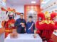 BTV Quang Minh, Thanh Vân Hugo có phản ứng ‘lạ’ khi bị réo tên vì quảng cáo sữa