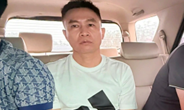 ‘Trùm giang hồ’ khét tiếng ở Hà Nội vừa bị bắt là ai? ‘Trùm giang hồ’ khét tiếng ở Hà Nội vừa bị bắt là ai?