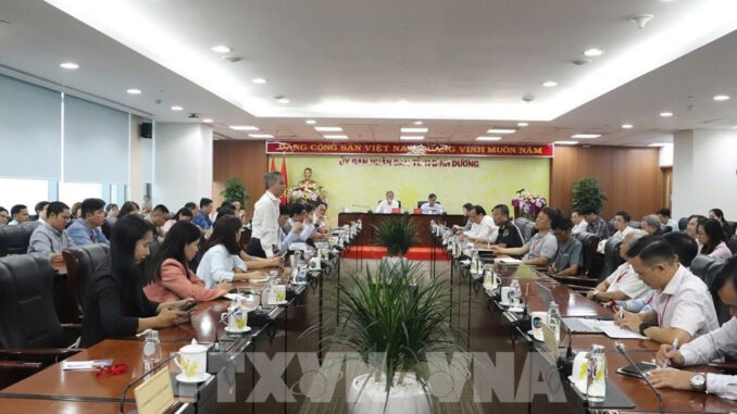 708 triệu USD đơn hàng xuất khẩu bị hủy trong 3 ngày sau đòn thuế của Mỹ, các doanh nghiệp tại ‘thủ phủ công nghiệp’ phía Nam họp khẩn 708 triệu USD đơn hàng xuất khẩu bị hủy trong 3 ngày sau đòn thuế của Mỹ, các doanh nghiệp tại ‘thủ phủ công nghiệp’ phía Nam họp khẩn