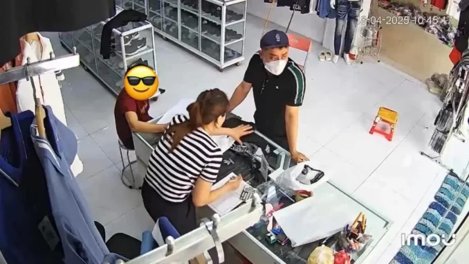 Công an Phú Thọ cảnh báo người dân về đối tượng trốn truy nã Bùi Đình Khánh Công an Phú Thọ cảnh báo người dân về đối tượng trốn truy nã Bùi Đình Khánh