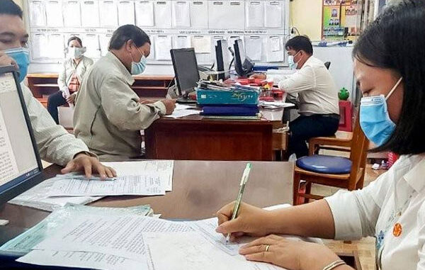 Công chức hai năm liên tiếp không hoàn thành nhiệm vụ sẽ bị cho thôi việc Công chức hai năm liên tiếp không hoàn thành nhiệm vụ sẽ bị cho thôi việc