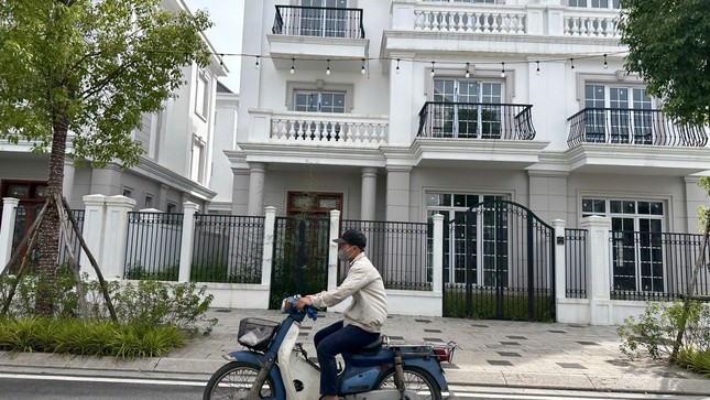 Thôi xong rồi: Đá-nh thuế cực cao với BĐS thứ 2, kể cả đất bỏ hoang Thôi xong rồi: Đá-nh thuế cực cao với BĐS thứ 2, kể cả đất bỏ hoang