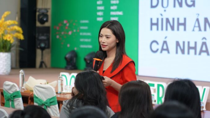 Sau khi Quang Linh Vlogs bị b:.ắ:.t, nhiều sao Việt đang ‘r:.u:.n như c:.ầ:.y s:.ấ:.y’ Sau khi Quang Linh Vlogs bị b:.ắ:.t, nhiều sao Việt đang ‘r:.u:.n như c:.ầ:.y s:.ấ:.y’
