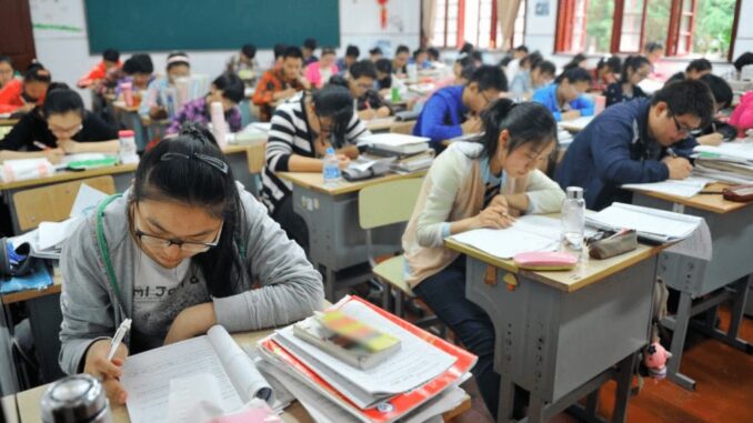 4 ngành học lương từ 30 đến 40 triệu mỗi tháng dành cho người giỏi ngoại ngữ 4 ngành học lương từ 30 đến 40 triệu mỗi tháng dành cho người giỏi ngoại ngữ