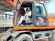 Cô gái Bắc Giang lái xe tải, máy xúc điêu luyện khiến nhiều người trầm trồ