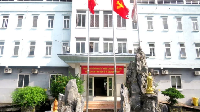 Đang làm rõ vụ cháu bé 7 tuổi tử vong ở trung tâm y tế Đang làm rõ vụ cháu bé 7 tuổi tử vong ở trung tâm y tế