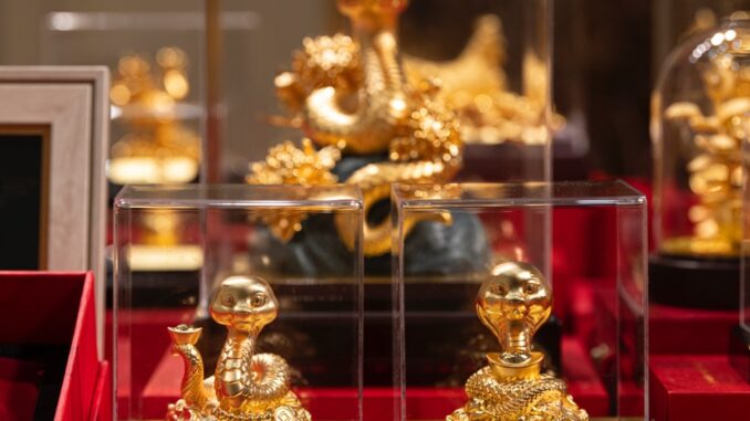 Giá vàng sáng nay 3/4: Nhà nhà đang ăn mừng, quá tuyệt vời Giá vàng sáng nay 3/4: Nhà nhà đang ăn mừng, quá tuyệt vời