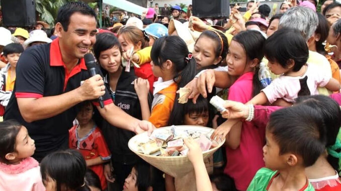 MC Quyền Linh chính thức lên tiếng sau khi bị tố bội tín, nói 1 điều mà không ai chê trách nổi MC Quyền Linh chính thức lên tiếng sau khi bị tố bội tín, nói 1 điều mà không ai chê trách nổi