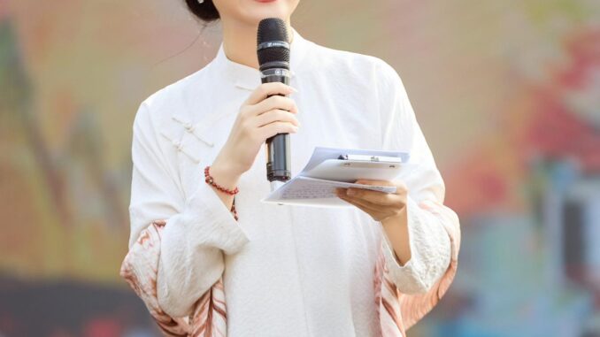 BTV Thu Hà: Những miếng sữa đầu tiên mình cho chồng uống sau khi m:ổ não là sữa giả! BTV Thu Hà: Những miếng sữa đầu tiên mình cho chồng uống sau khi m:ổ não là sữa giả!