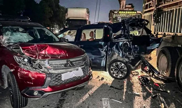 Tai nạn giao thông nghiêm trọng, 11 xe ô tô tông nhau liên hoàn trên cao tốc