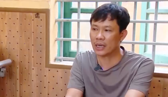 Từ lời khai của Giám đốc Famimoto Nguyễn Văn Hưng, hé lộ phương thức làm giả dầu ăn, bột canh, hạt nêm Từ lời khai của Giám đốc Famimoto Nguyễn Văn Hưng, hé lộ phương thức làm giả dầu ăn, bột canh, hạt nêm