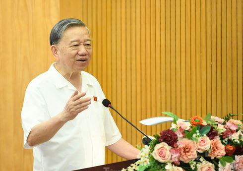 Tổng Bí thư: Trụ sở công dôi dư ưu tiên để làm trường học, nơi khám bệnh, vui chơi của nhân dân Tổng Bí thư: Trụ sở công dôi dư ưu tiên để làm trường học, nơi khám bệnh, vui chơi của nhân dân