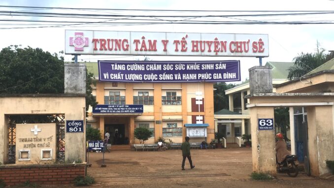 Người nhà bệnh nhân hành hung nữ bác sĩ, tuyên bố “tao thích thì tao đánh”! Người nhà bệnh nhân hành hung nữ bác sĩ, tuyên bố “tao thích thì tao đánh”!