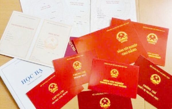15 giáo viên ở Bắc Giang mua bằng cao đẳng và đại học giả để thi tuyển 15 giáo viên ở Bắc Giang mua bằng cao đẳng và đại học giả để thi tuyển
