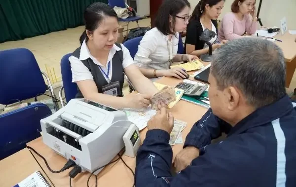 Thay đổi lịch chi trả lương hưu tháng 4 tại nhiều địa phương Thay đổi lịch chi trả lương hưu tháng 4 tại nhiều địa phương