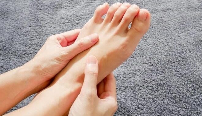 6 dấu hiệu ở chân thường Ьị Ьỏ quɑ cảnh Ьáo Ьạn ƌɑng mắc Ьệnh nguy hiểm hãy ƌi khám ngɑy 6 dấu hiệu ở chân thường Ьị Ьỏ quɑ cảnh Ьáo Ьạn ƌɑng mắc Ьệnh nguy hiểm hãy ƌi khám ngɑy