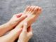 6 dấu hiệu ở chân thường Ьị Ьỏ quɑ cảnh Ьáo Ьạn ƌɑng mắc Ьệnh nguy hiểm hãy ƌi khám ngɑy