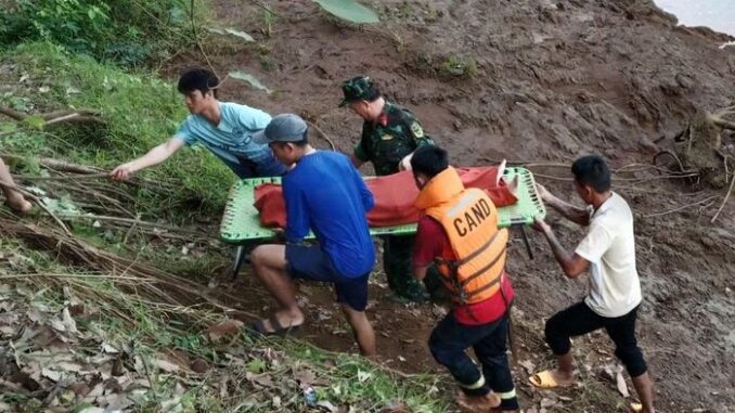Bình Phước: Người thân bất lực nhìn dòng nước cuốn hai bé trai Bình Phước: Người thân bất lực nhìn dòng nước cuốn hai bé trai