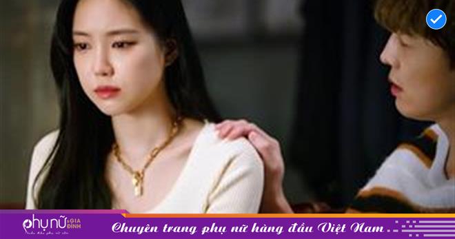 Bị cô gái lạ lao đến tát tới tấp trên phố, tôi ngớ người rồi bàng hoàng phát hiện sự thật không tưởng đằng sau Bị cô gái lạ lao đến tát tới tấp trên phố, tôi ngớ người rồi bàng hoàng phát hiện sự thật không tưởng đằng sau