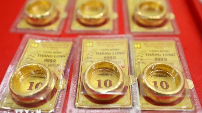 Giá vàng ngày 2/5: Bảng giá vàng tại các công ty vàng bạc đá quý Giá vàng ngày 2/5: Bảng giá vàng tại các công ty vàng bạc đá quý