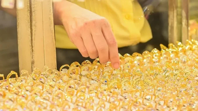 Giá vàng hôm nay 11-5: Tăng nhanh, vẫn được dự báo ngược Giá vàng hôm nay 11-5: Tăng nhanh, vẫn được dự báo ngược