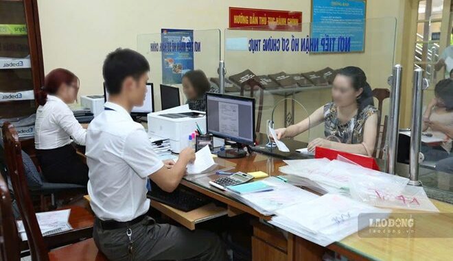 Chế độ nghỉ hưu trước tuổi với cán bộ, công chức cấp xã còn 5-10 năm công tác, đóng bảo hiểm xã hội 22 năm quy định ra sao?