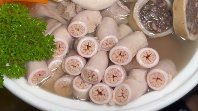 Sở Y tế Hà Nội đề nghị quận Cầu Giấy kiểm tra quán ăn khoe lòng se điếu dài 40m Sở Y tế Hà Nội đề nghị quận Cầu Giấy kiểm tra quán ăn khoe lòng se điếu dài 40m