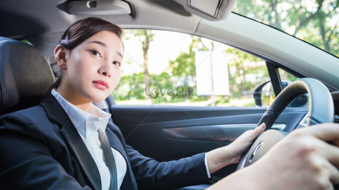 Kinh nghiệm lái xe cho tài mới: 28 khẩu quyết cần nằm lòng Kinh nghiệm lái xe cho tài mới: 28 khẩu quyết cần nằm lòng