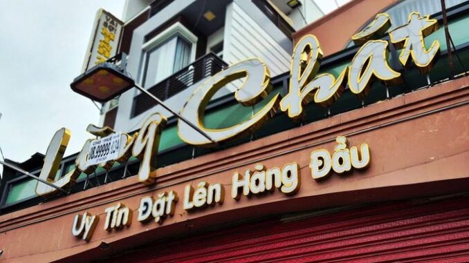 Tạm biệt lòng chát quán ở TPHCM, làm ăn bất tín thì xứng đáng nhận quả báo Tạm biệt lòng chát quán ở TPHCM, làm ăn bất tín thì xứng đáng nhận quả báo