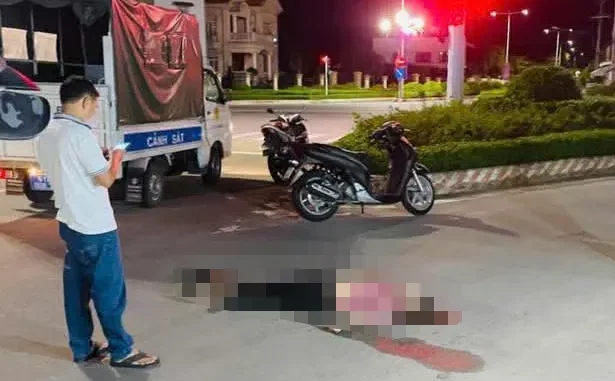 Công an bắt giữ nghi phạm đuổi chém người phụ nữ ở Bình Dương Công an bắt giữ nghi phạm đuổi chém người phụ nữ ở Bình Dương
