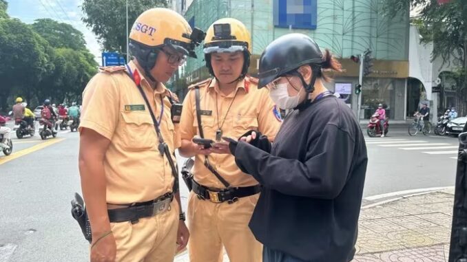 Chú ý: Từ nay nếu xe máy thiếu bộ phận này sẽ bị phạt tới 3 triệu đồng, ai cũng cần nắm rõ Chú ý: Từ nay nếu xe máy thiếu bộ phận này sẽ bị phạt tới 3 triệu đồng, ai cũng cần nắm rõ